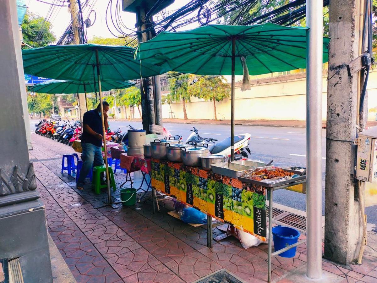 曼谷 菩阿提bb旅馆酒店 外观 照片